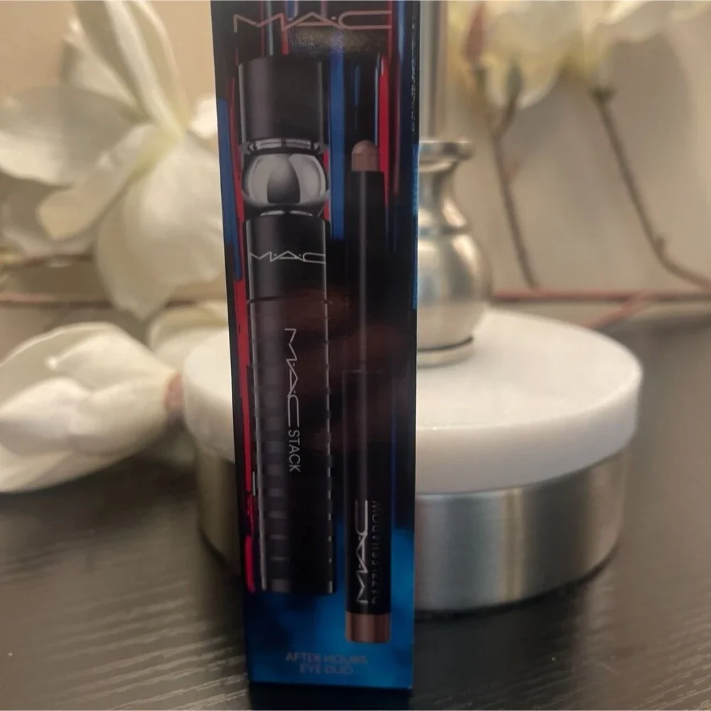 MAC After Hours Duo (Stack Mascara & EyeShadow)